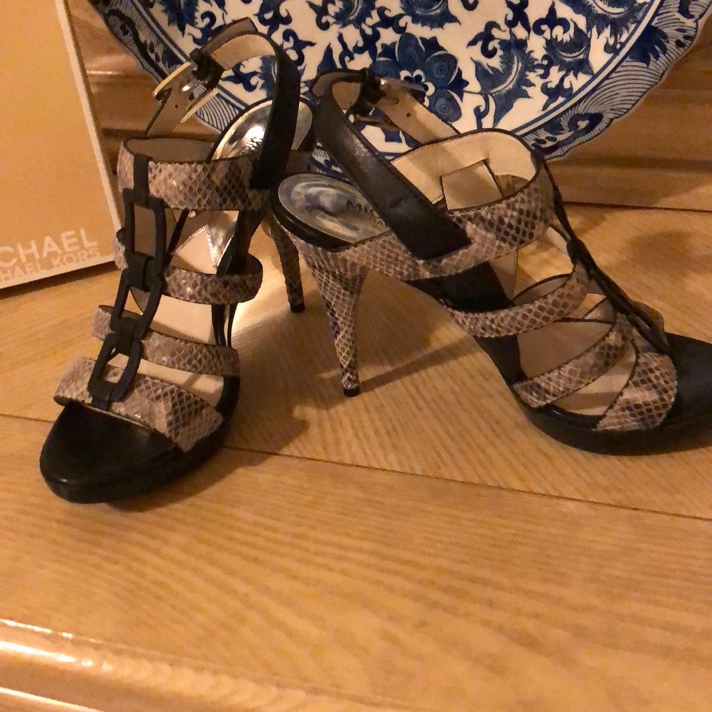 SALE. Michael Kors heels
